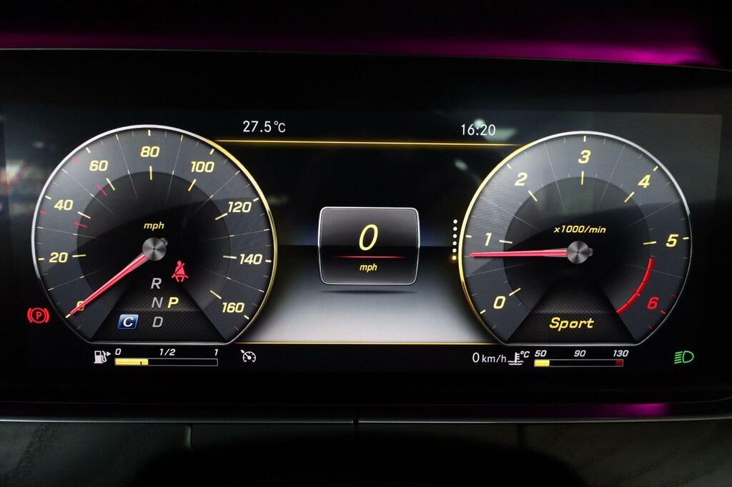 Mercedes-Benz E Class E220d Amg Line 9G-tronic Black #31