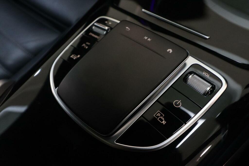 Mercedes-Benz EQC Suv Black #19