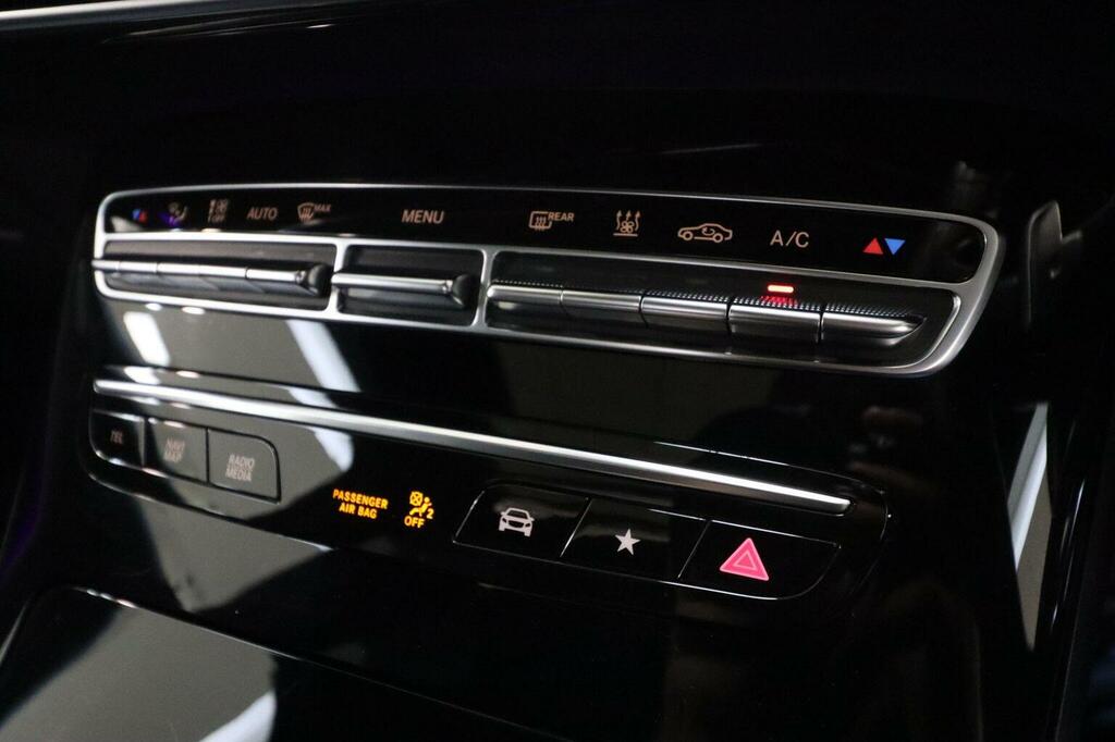 Mercedes-Benz EQC Suv Black #21
