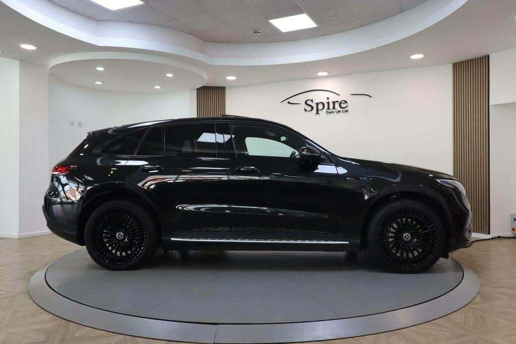 Mercedes-Benz EQC Suv Eqc 400 80Kwh Amg Line Premium 4Matic 5 Black #4
