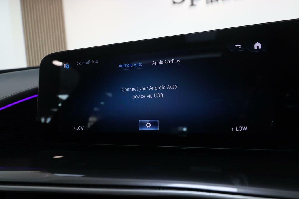 Mercedes-Benz EQC Suv Black #31