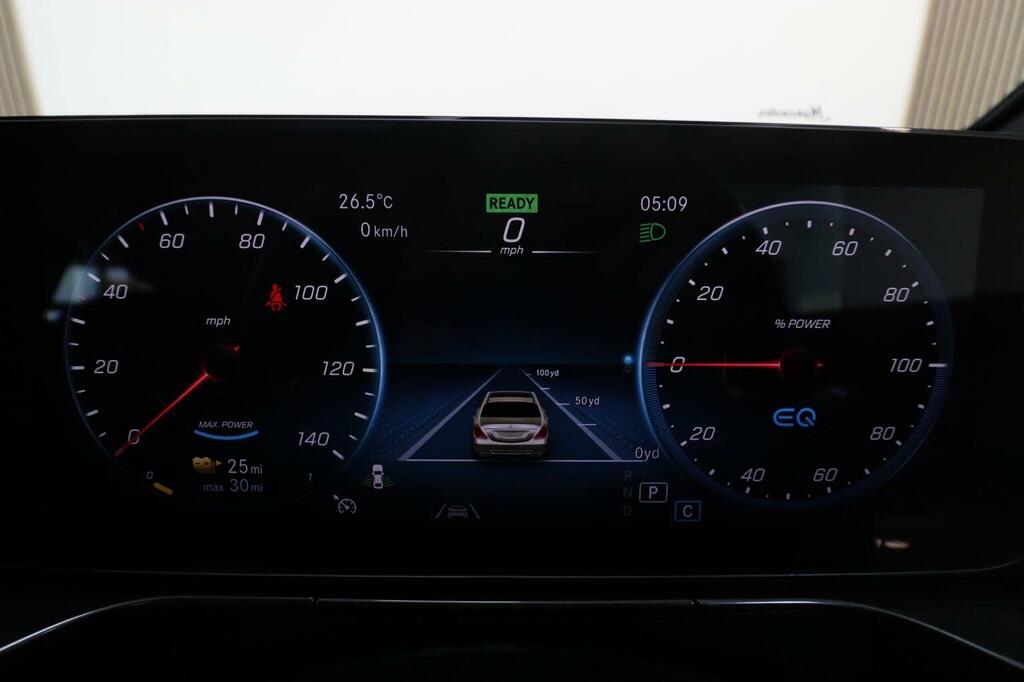Mercedes-Benz EQC Suv Black #38