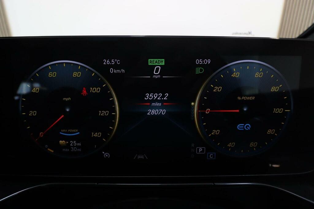 Mercedes-Benz EQC Suv Black #39