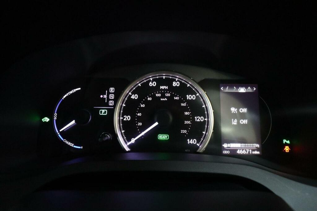 Lexus CT 1.8 200H Premier Cvt Euro 6 Ss Silver #39