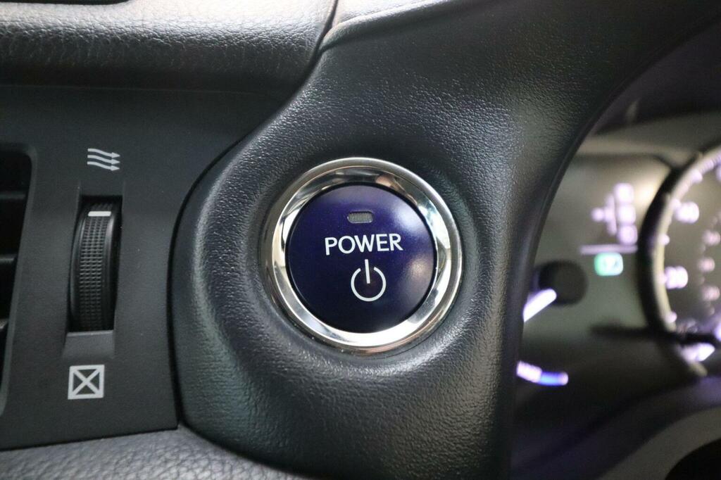 Lexus CT 1.8 200H Premier Cvt Euro 6 Ss Silver #21
