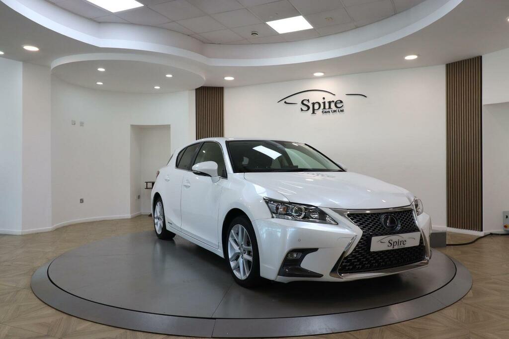 Lexus CT Hatchback 1.8 200H Luxury E-cvt Euro 6 Ss White #3