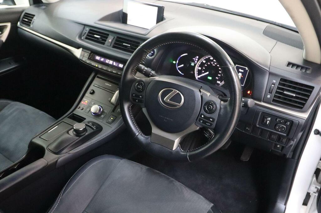 Lexus CT 1.8 200H Premier Cvt Euro 6 Ss Silver #14