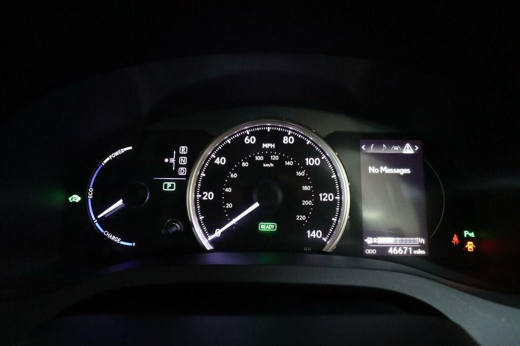 Lexus CT 1.8 200H Premier Cvt Euro 6 Ss Silver #40