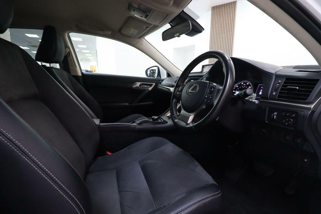 Lexus CT 1.8 200H Premier Cvt Euro 6 Ss Silver #13