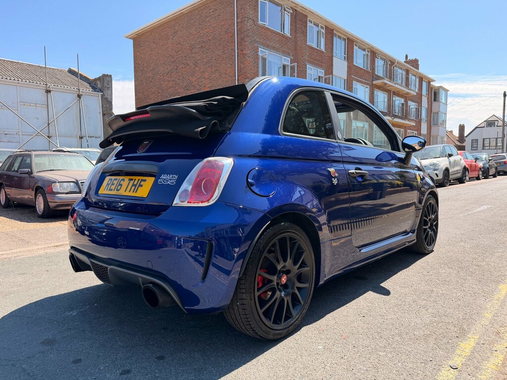 Abarth 595 1.4L 1.4 T-jet Competizione Euro 6 Red #9