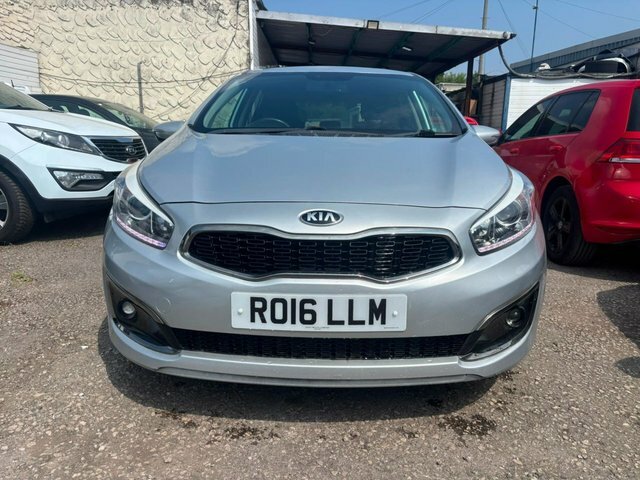 Kia Ceed Crdi 3 Hatchback RO16LLM Silver #4
