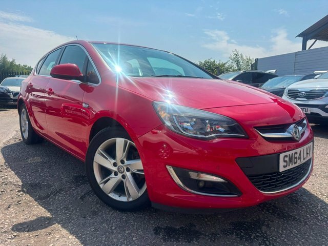 Vauxhall Astra Cdti Sri Hatchback Red #2