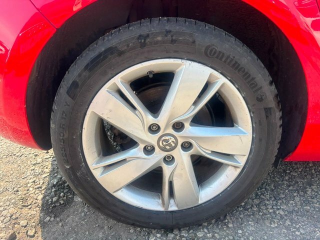 Vauxhall Astra Cdti Sri Hatchback Red #6