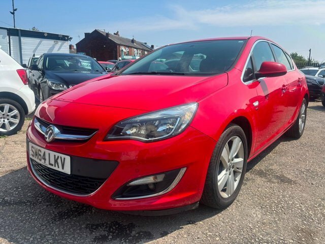 Vauxhall Astra Cdti Sri Hatchback Red #4