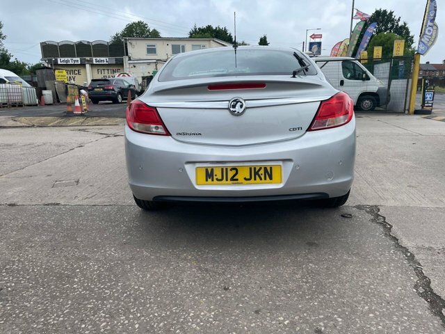 Vauxhall Insignia Cdti Sri Hatchback Silver #4
