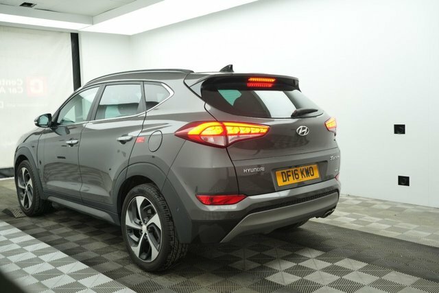 Hyundai Tucson 1.7 Tucson Premium Se Blue Drive 2Wd Crdi Semi-aut White #4