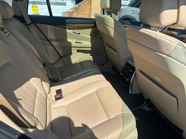 BMW 5 Series Gran Turismo 3L Se Grey #19