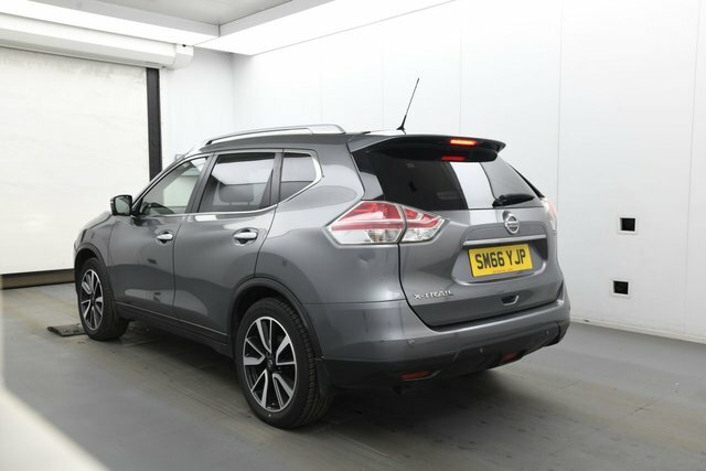 Nissan X-Trail Dci Tekna Suv Grey