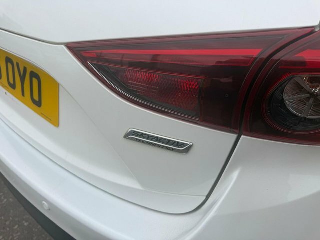 Mazda 3 2.0 Skyactiv-g Sport Nav Euro 5 Ss Red #16