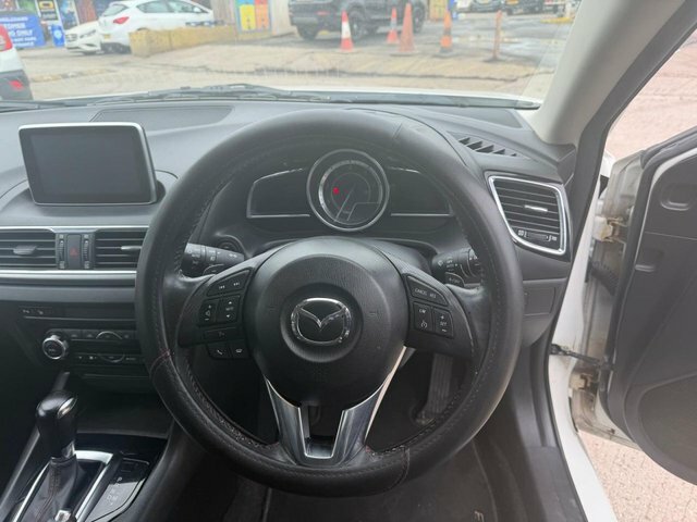 Mazda 3 2.0 Skyactiv-g Sport Nav Euro 5 Ss Red #14