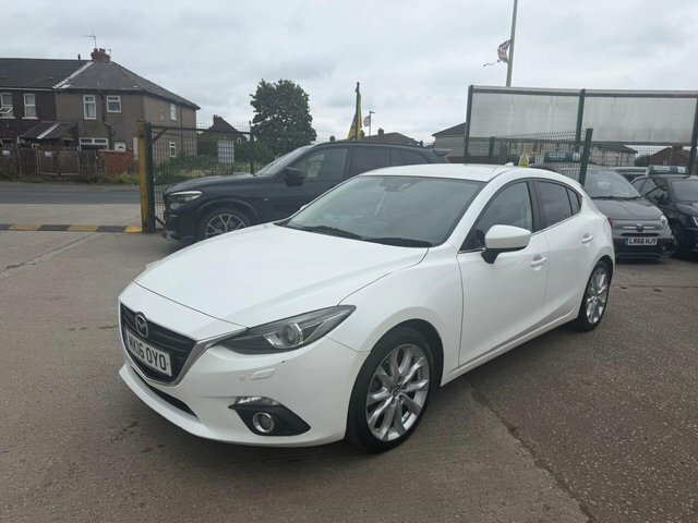Mazda 3 Skyactiv-d Sport Nav Hatchback White #3