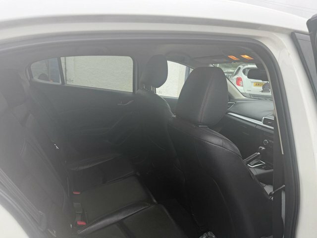 Mazda 3 2.0 Skyactiv-g Sport Nav Euro 5 Ss Red #26