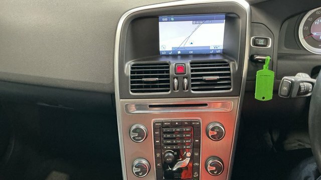 Volvo XC60 2L Se Lux Nav Silver #11