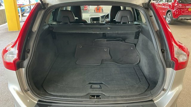 Volvo XC60 2L Se Lux Nav Silver #7