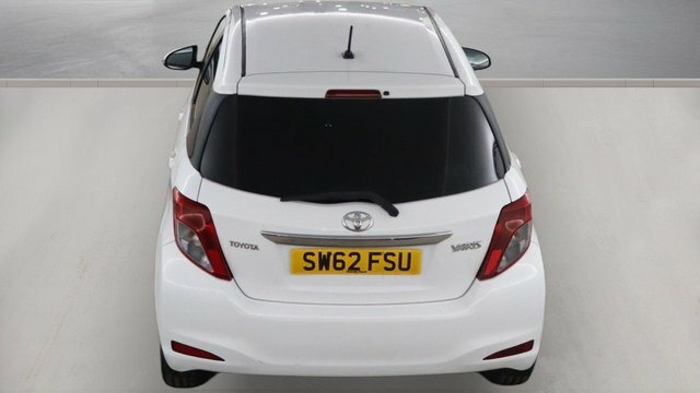 Toyota Yaris Sr Red #8