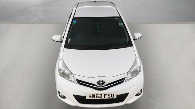 Toyota Yaris Sr Red #7