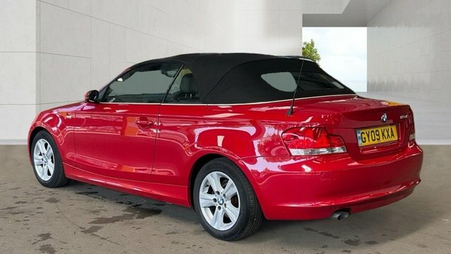 BMW 1 Series 116D Sport Black #3