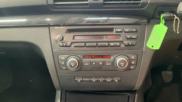 BMW 1 Series 116D Sport Black #11