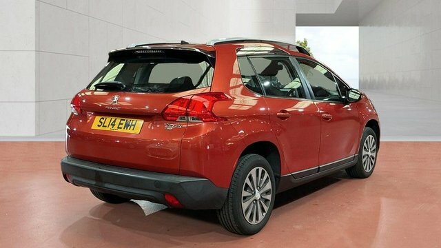 Peugeot e-2008 E-hdi Active Suv Red #4