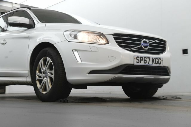 Volvo XC60 D4 R-design Nav Detachable Towbar, Hea Blue #9
