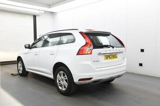 Volvo XC60 D4 Se Nav Suv White #3