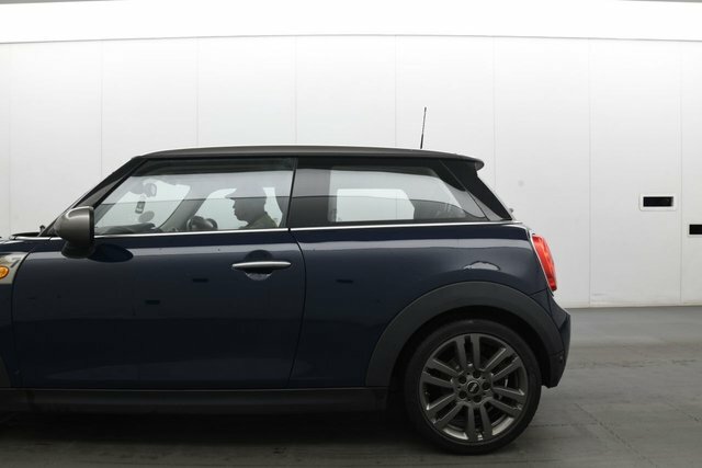 Mini Hatch Cooper Seven Hatchback Blue #5