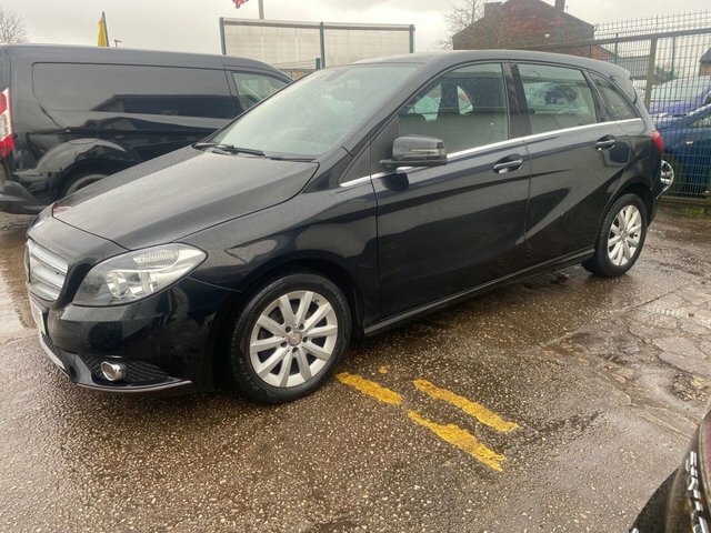 Mercedes-Benz B Class B180 Cdi Se Mpv Black #3