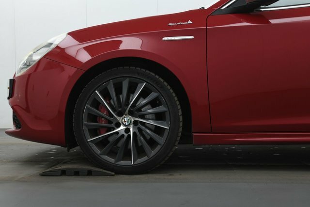 Alfa Romeo Giulietta 1.4 Tb Red #8