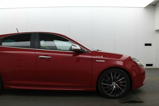 Alfa Romeo Giulietta 1.4 Tb Red #16