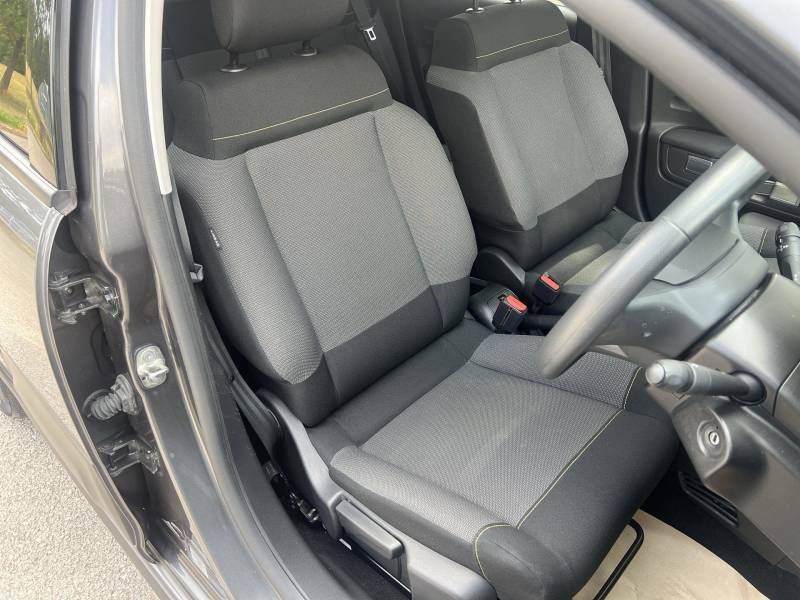 Citroen C3 1.2 Puretech C-series Edition Hatchback LC23AFU #5