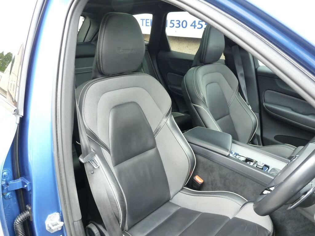 Volvo XC60 2.0 D4 R-design Euro 6 Ss Blue #4