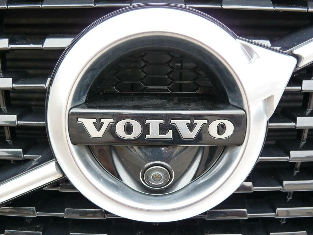 Volvo XC60 Silver #42