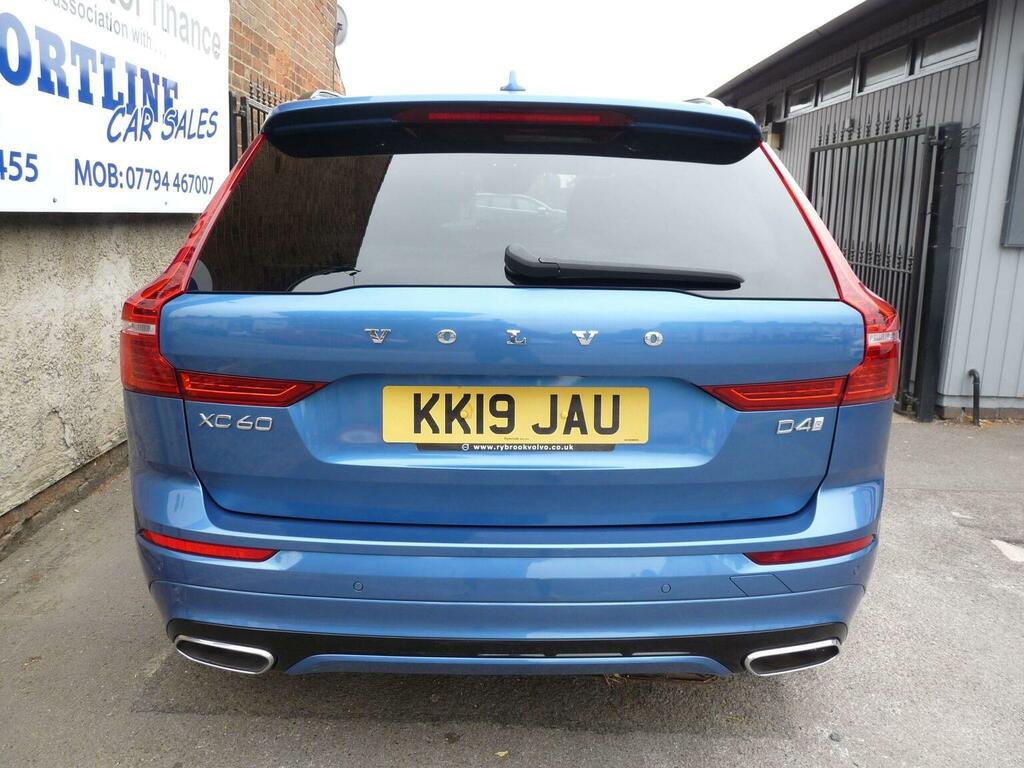 Volvo XC60 Silver #37