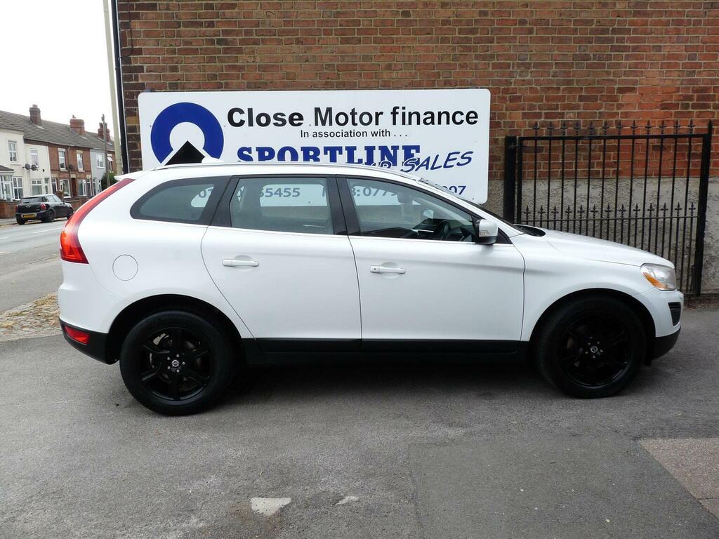 Volvo XC60 2.0 D4 Se Lux Euro 5 Ss White #2