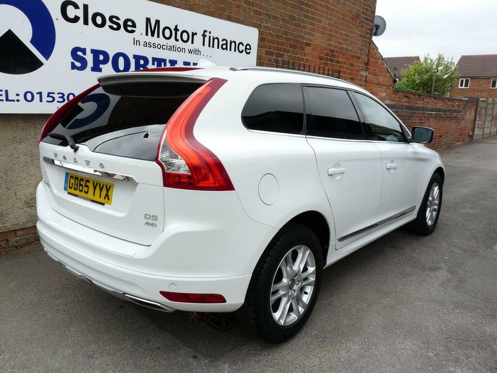 Volvo XC60 2.4 D5 Se Lux Nav Awd Euro 6 Ss White #3