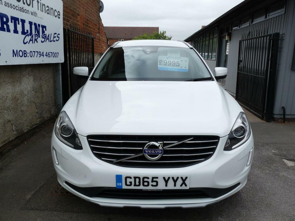 Volvo XC60 D4 181 R Design Black #28