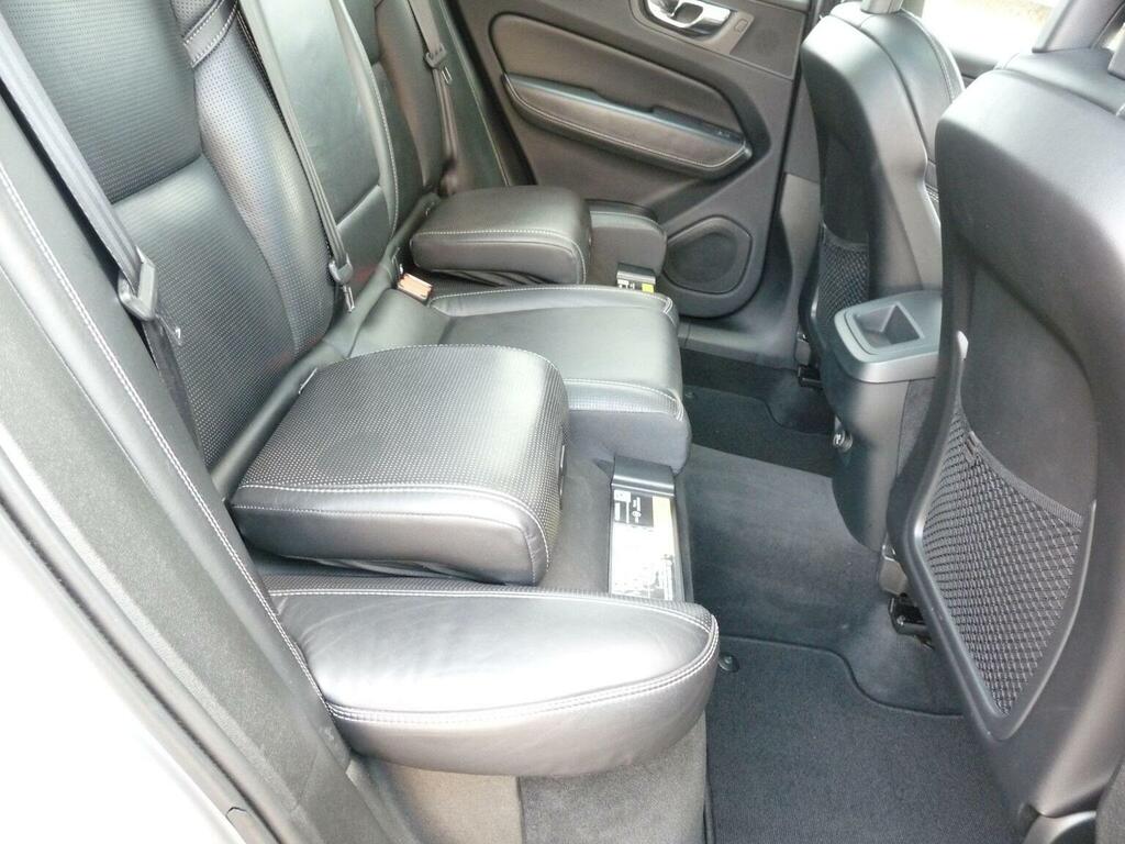 Volvo XC60 2.0 D4 Inscription Awd Euro 6 Ss Silver #6