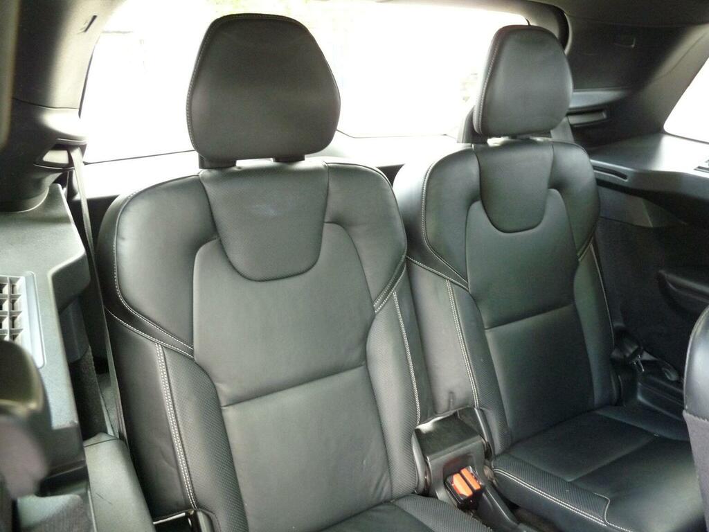 Volvo XC90 2.0H T8 Twin Engine Recharge 11.6Kwh R-design Pro Black #6