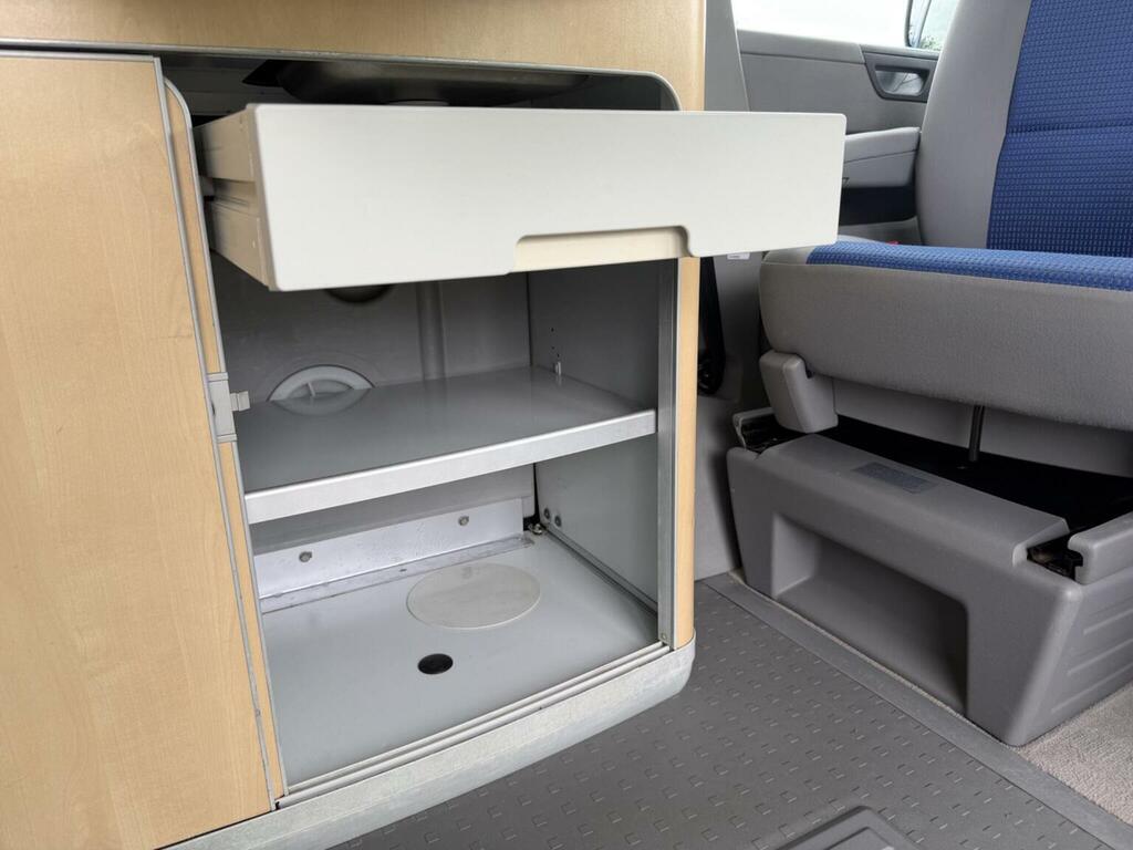 Volkswagen California 2008 California Se Tdi 174 E4 Tip Blue #47