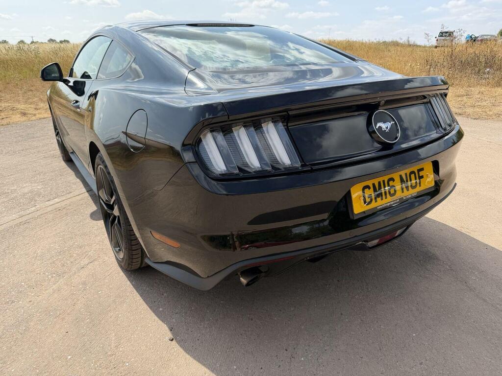 Ford Mustang Gt Custom Pack 5.0 V8 416Ps Convertible Red #92